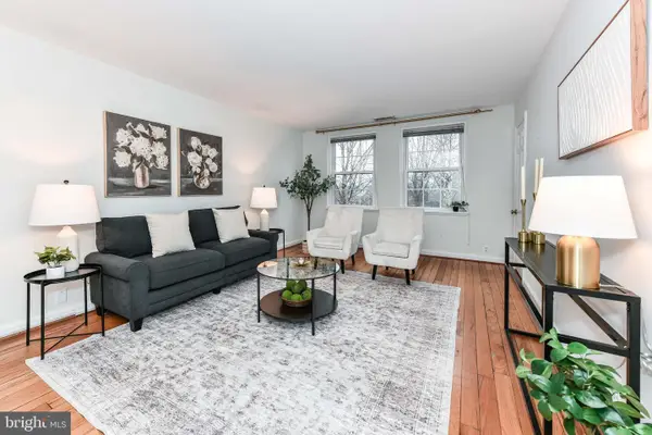 3279 S Stafford St #b2, ARLINGTON, VA 22206