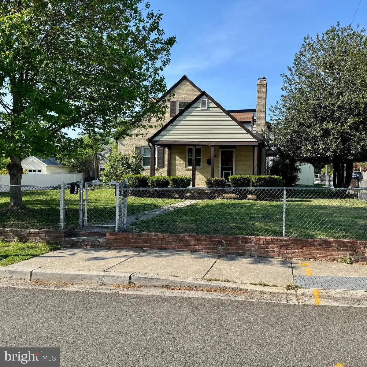 901 21st St S, Arlington, VA 22202 - #1