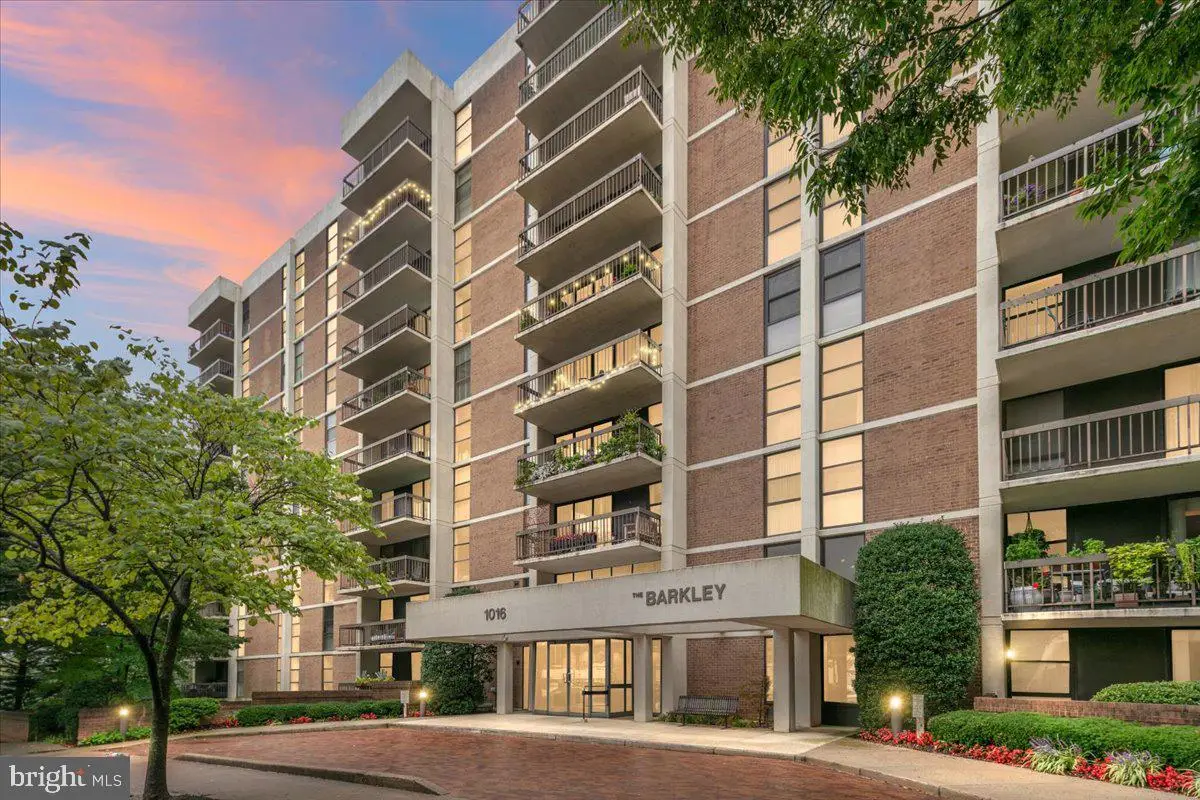 1016 S Wayne St #502, Arlington, VA 22204 - #1