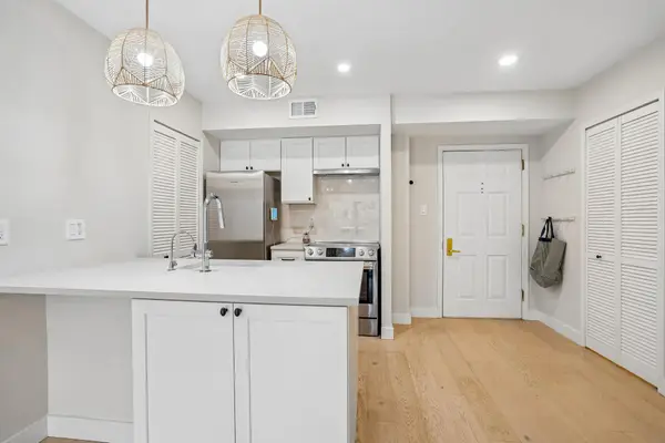 1029 N Stuart St #413, ARLINGTON, VA 22201
