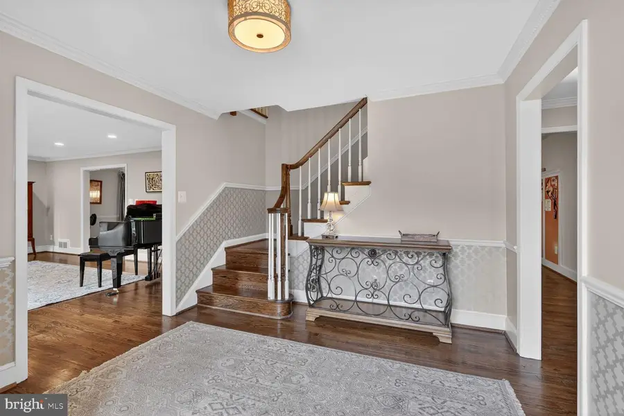3550 36th St N, Arlington, VA 22207 - #2