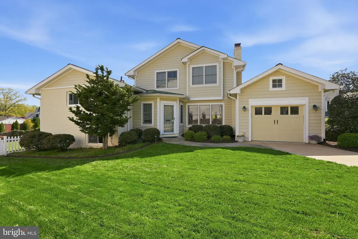 3605 N Upland St, Arlington, VA 22207 - #1