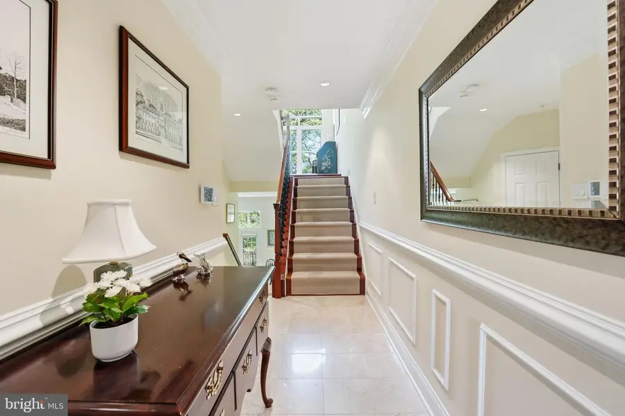 1553 22nd St N, Arlington, VA 22209 - #3