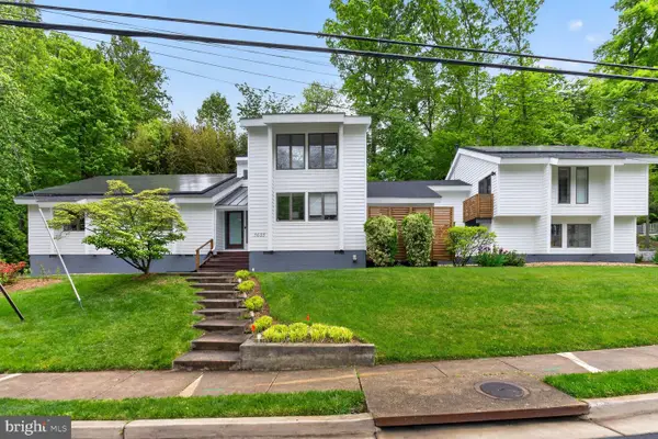 3605 Military Rd, ARLINGTON, VA 22207