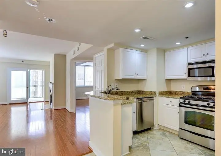 1045 N Utah St #2-602, Arlington, VA 22201 - #3