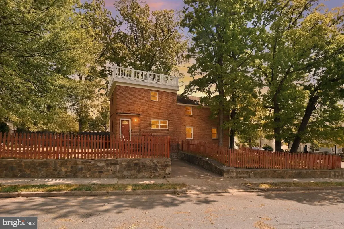 5149 11th St S, Arlington, VA 22204 - #1