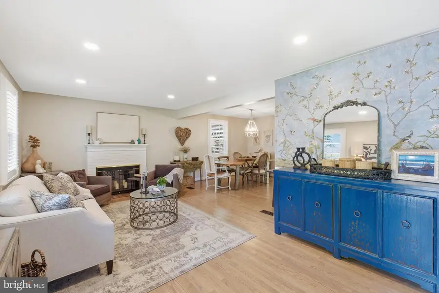 950 N Longfellow St, Arlington, VA 22205 - #3
