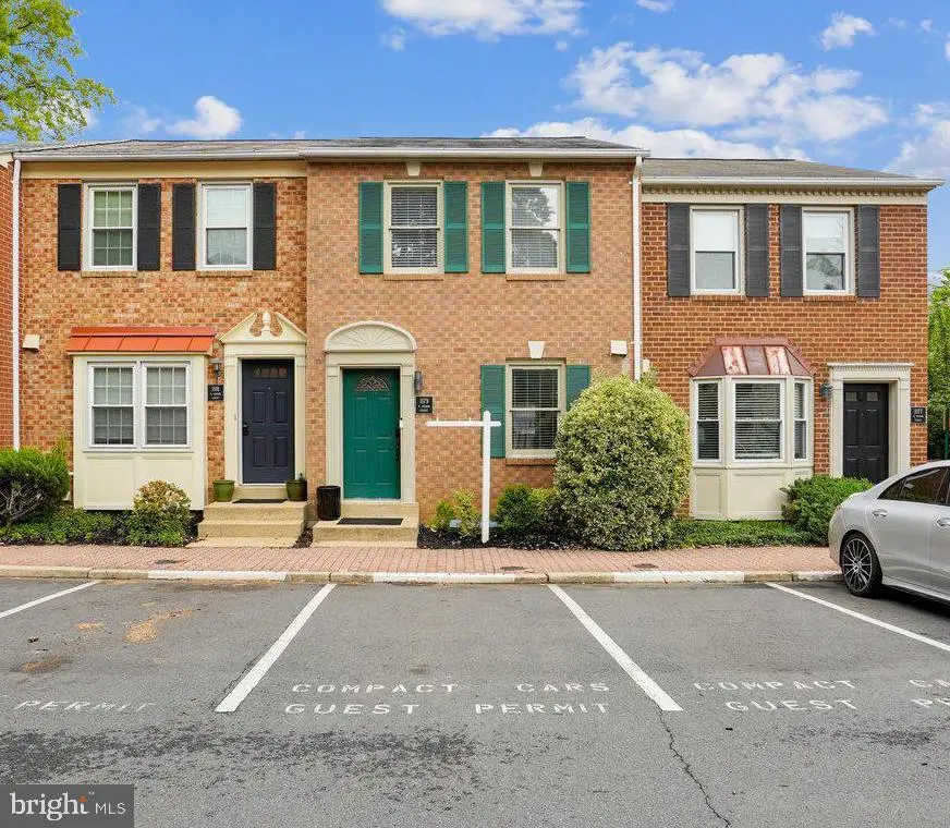 1179 N Vernon St, Arlington, VA 22201 - #1