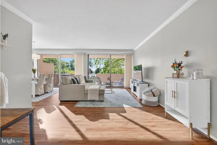 4141 N Henderson Rd #302, Arlington, VA 22203 - #3