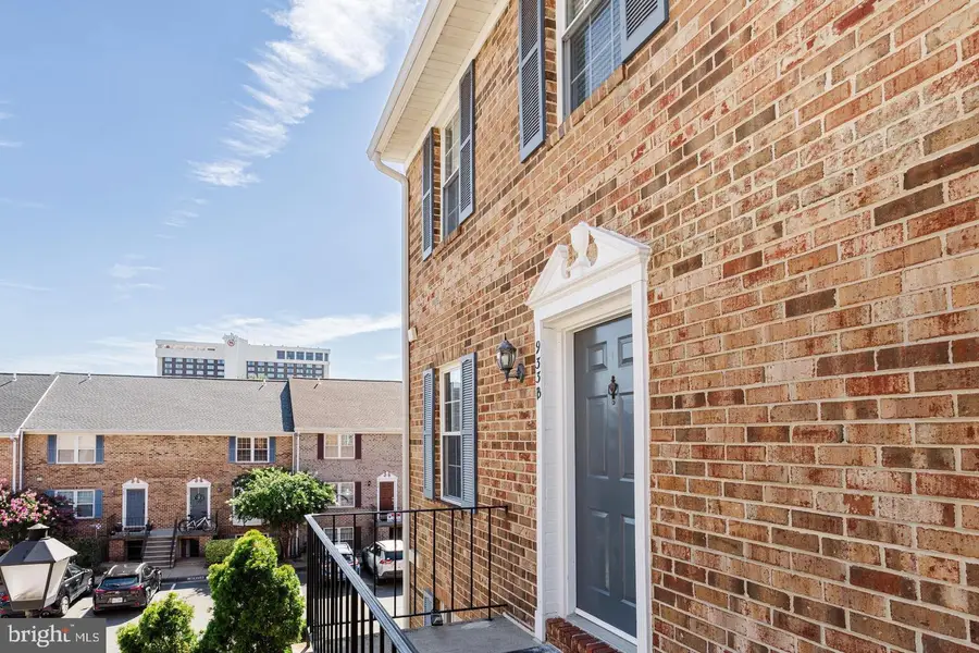 935 S Rolfe St #2, Arlington, VA 22204 - #2