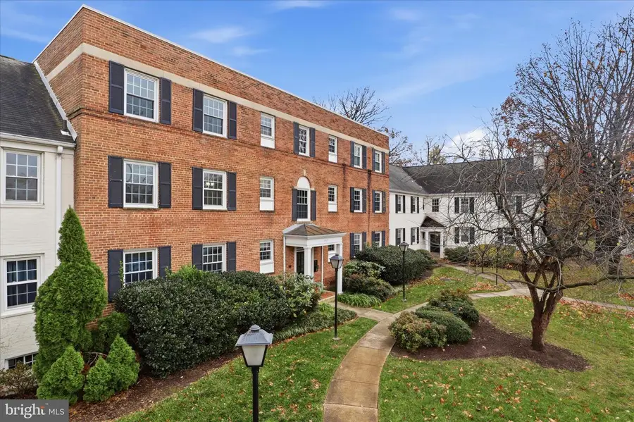 1317 S Walter Reed Dr #17201, Arlington, VA 22204 - #2
