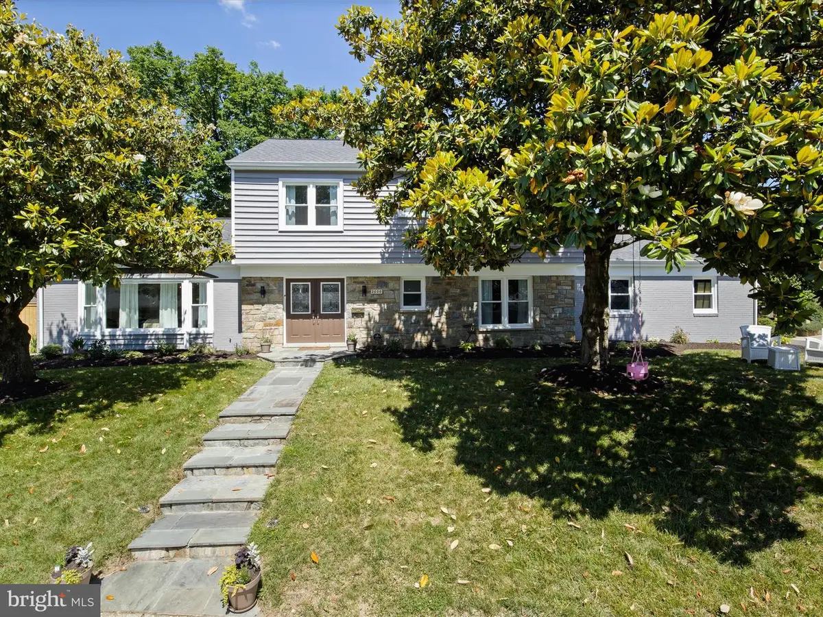 2606 N Quincy St, Arlington, VA 22207 - #1