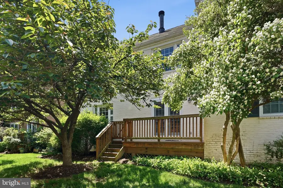 2900 13th St S #102, Arlington, VA 22204 - #3
