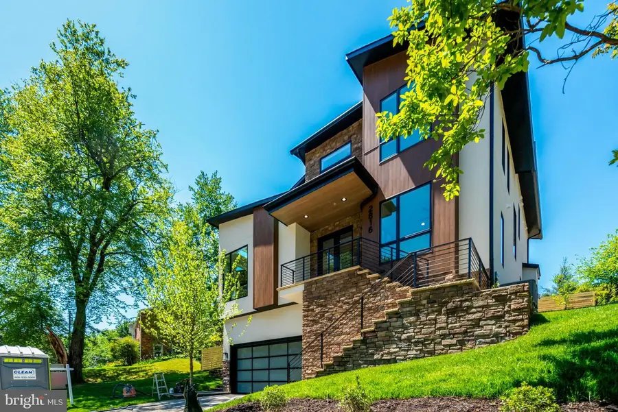 2816 N Jefferson St, Arlington, VA 22207 - #3