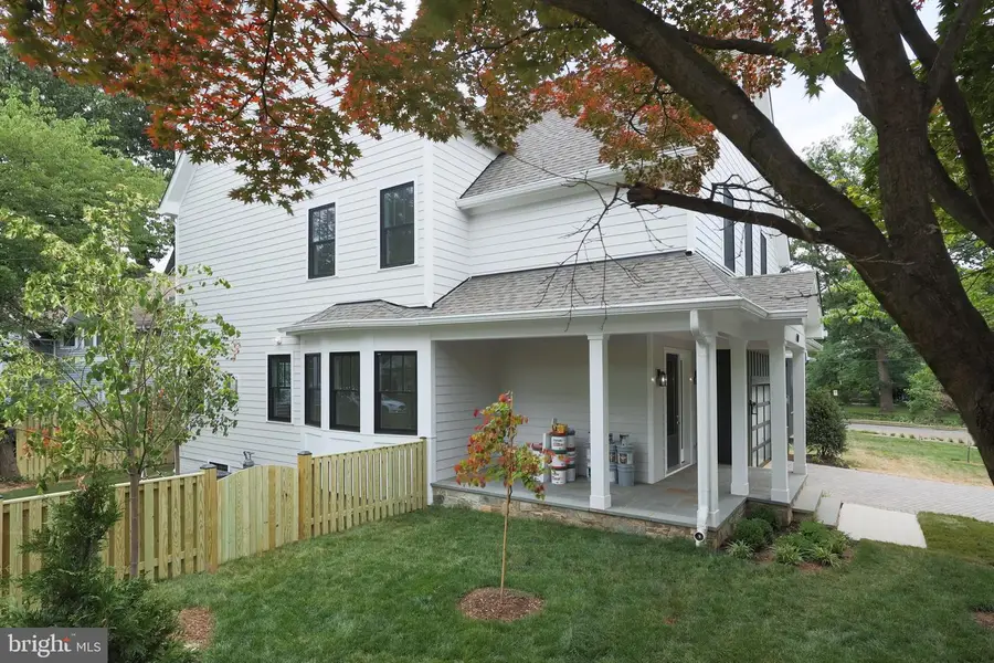 409 Jackson St N, Arlington, VA 22201 - #3