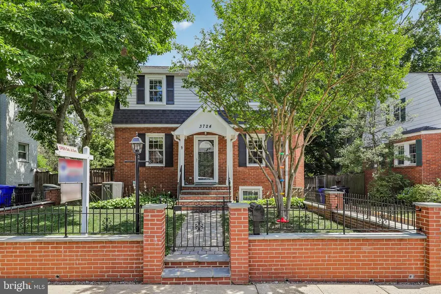 3724 2nd St S, Arlington, VA 22204 - #2