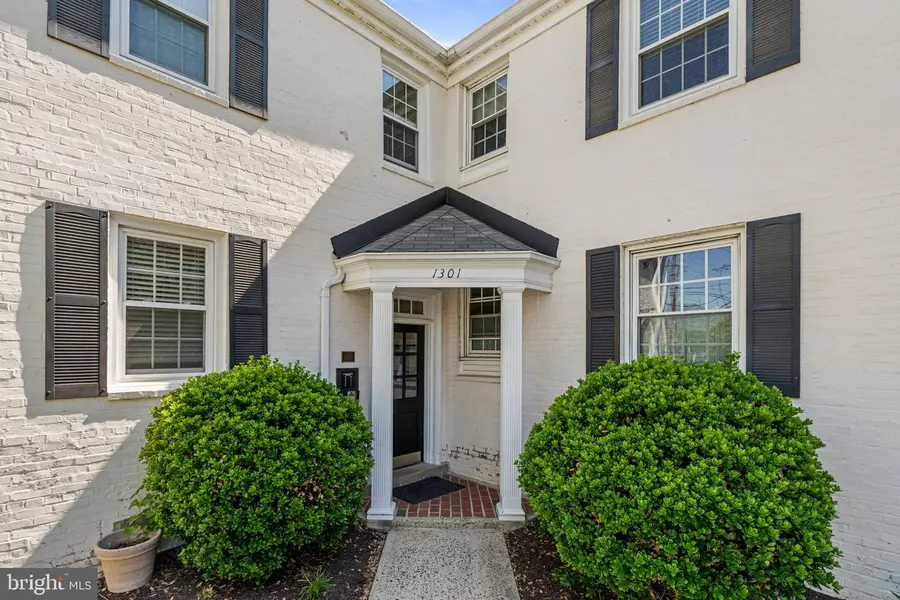 1301 S Walter Reed #102, Arlington, VA 22204 - #3