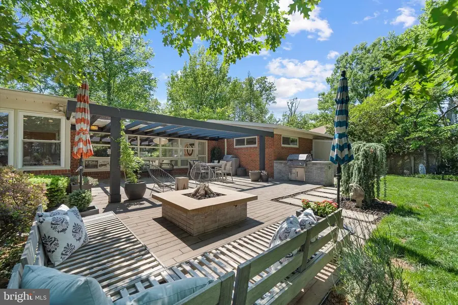 4019 25th St N, Arlington, VA 22207 - #2