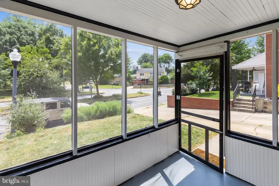 2207 6th St S, Arlington, VA 22204 - #3