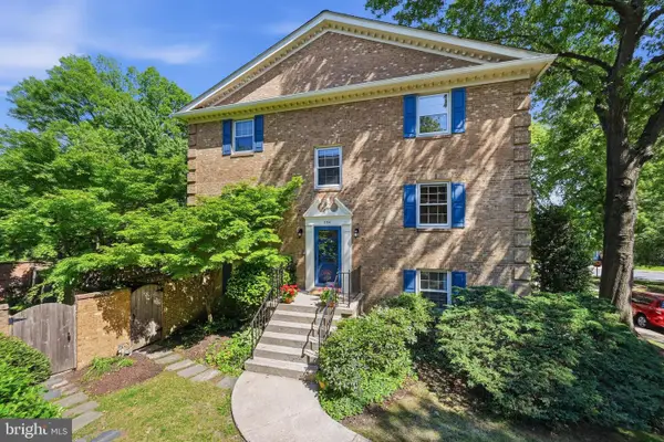 2311 N Glebe Rd, ARLINGTON, VA 22207