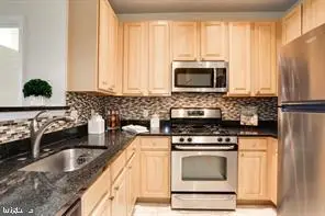2301 25th St S #4-301, Arlington, VA 22206 - #2