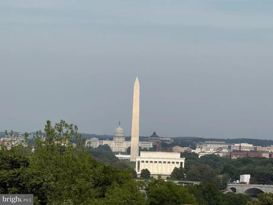 1200 N Nash St #220, Arlington, VA 22209 - #2