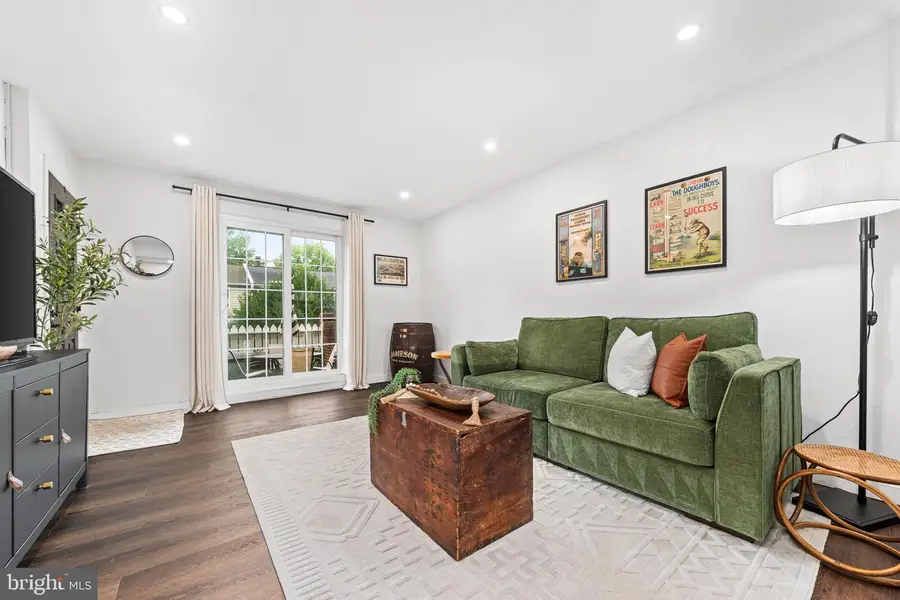 2717 S Walter Reed Dr #a, Arlington, VA 22206 - #3