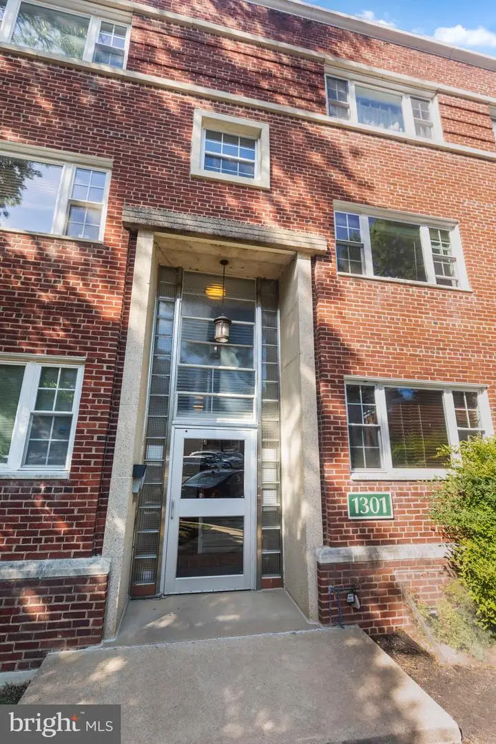 1301 N Ode St #114, Arlington, VA 22209 - #1