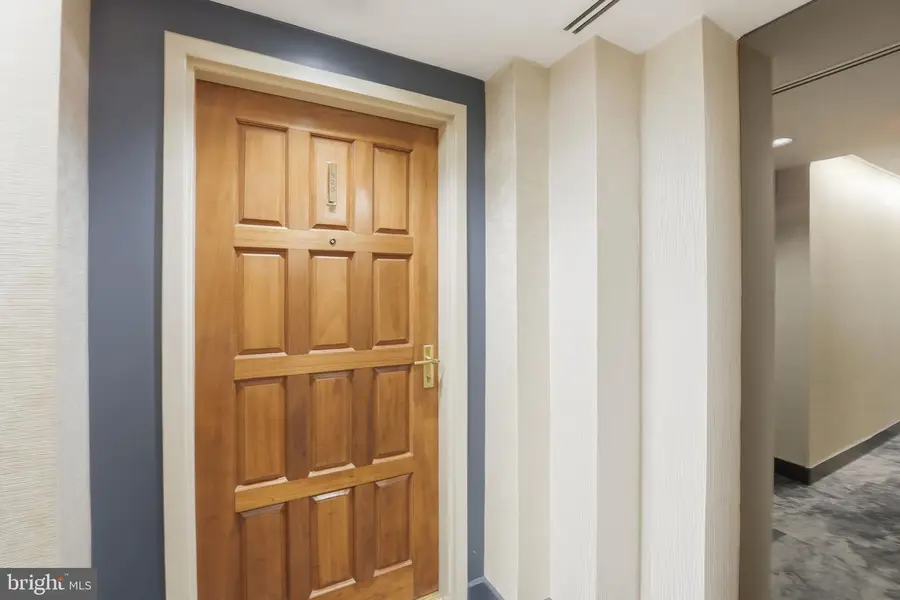 1530 Key Blvd #928, Arlington, VA 22209 - #2