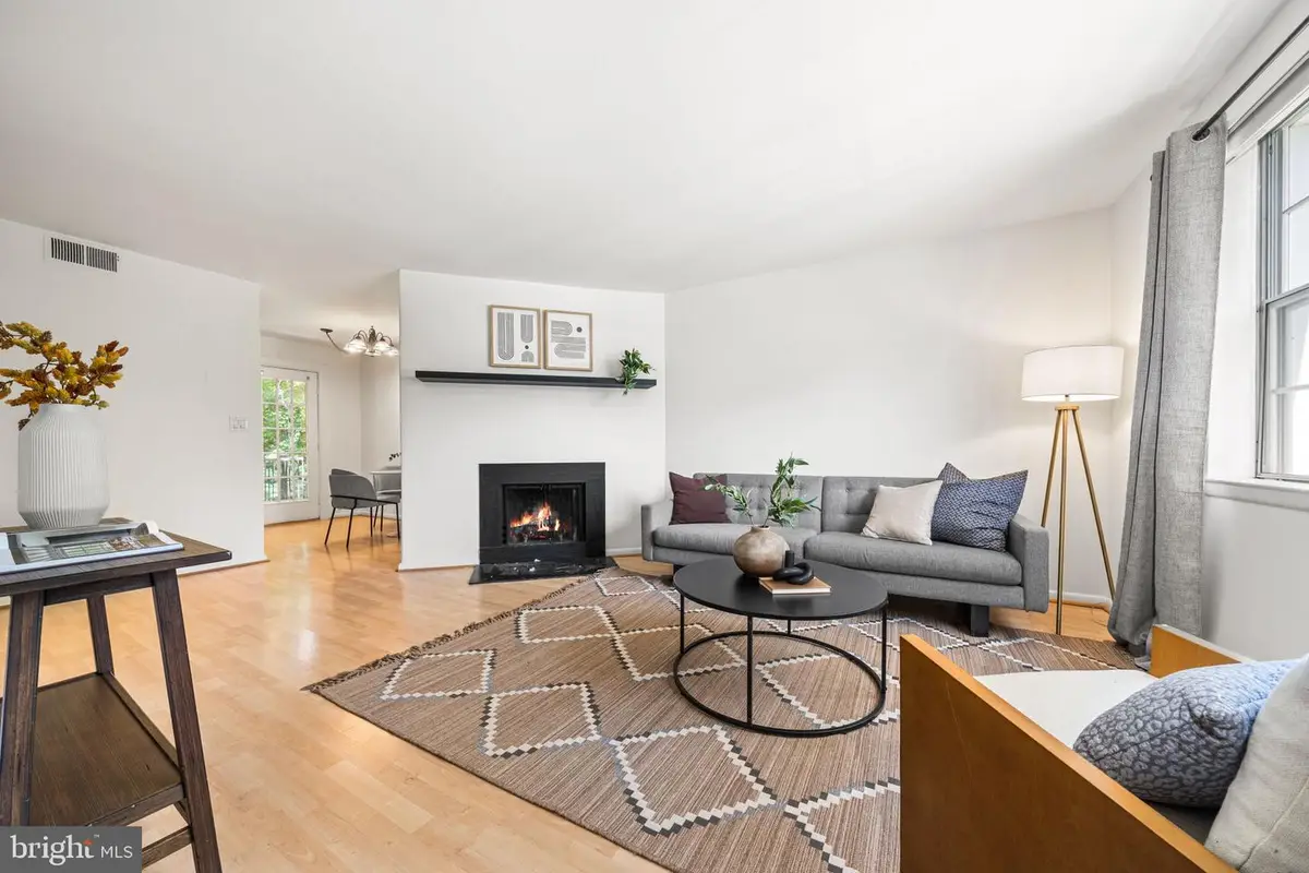 2850-c S Wakefield St #c, Arlington, VA 22206 - #1