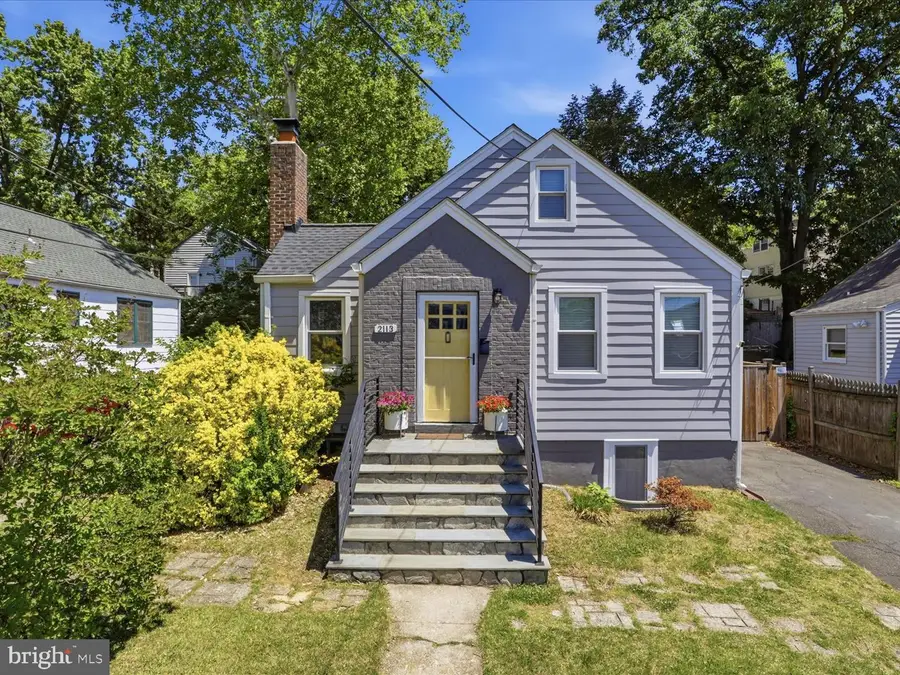 2113 S Randolph St, Arlington, VA 22204 - #2