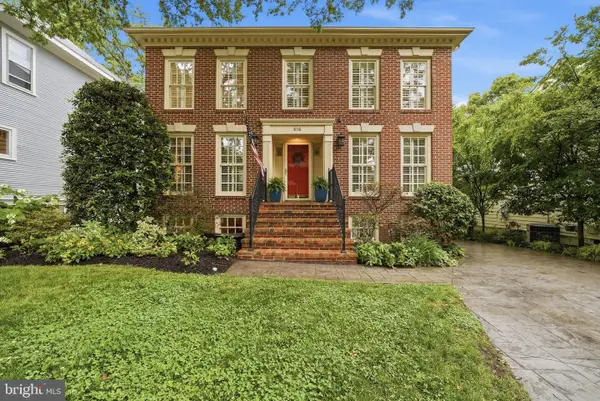 616 26th St, ARLINGTON, VA 22202
