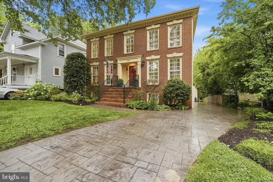 616 26th St, Arlington, VA 22202 - #2