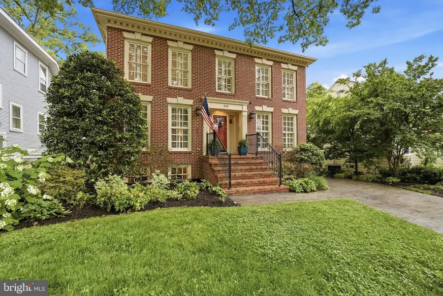616 26th St, Arlington, VA 22202 - #3