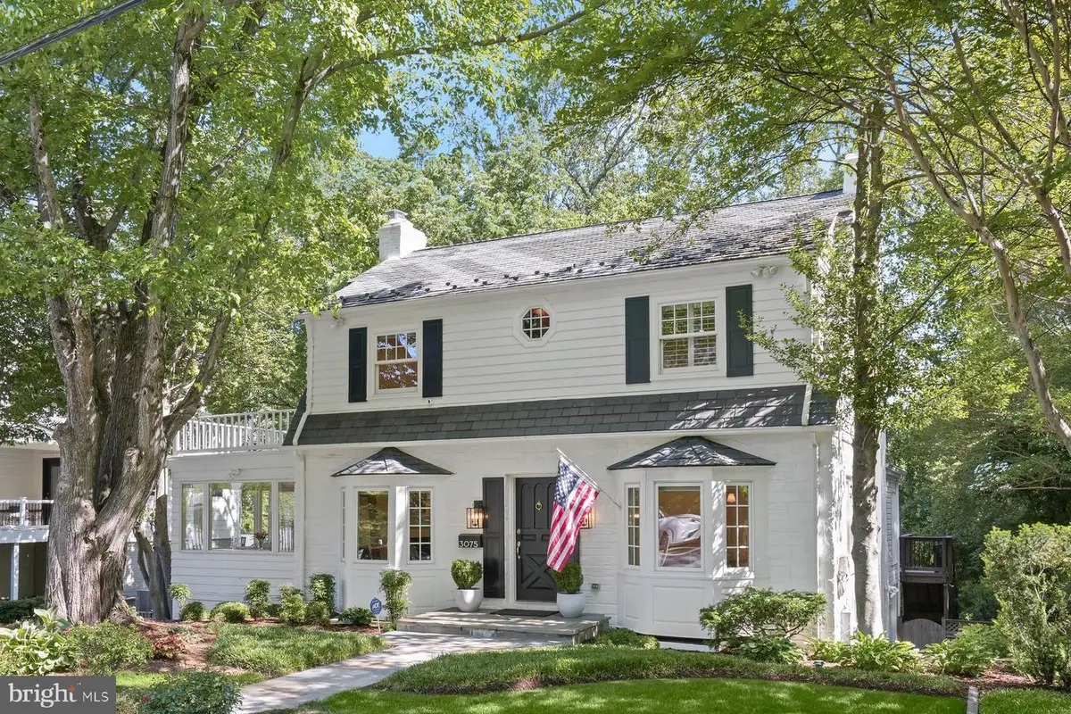 3075 N Pollard St N, Arlington, VA 22207 - #1
