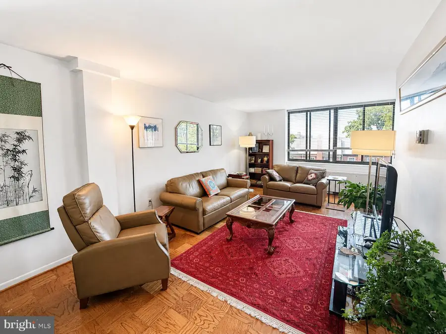 4390 Lorcom Ln #606, Arlington, VA 22207 - #2
