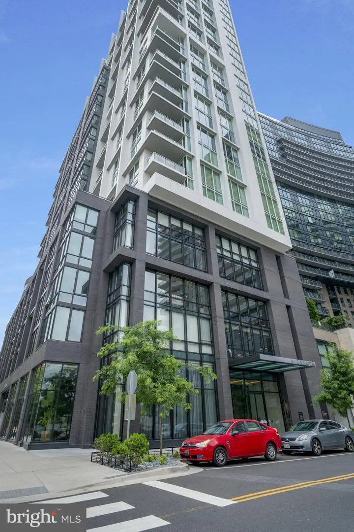 1781 Pierce St N #406, Rosslyn, VA 22209 - #1