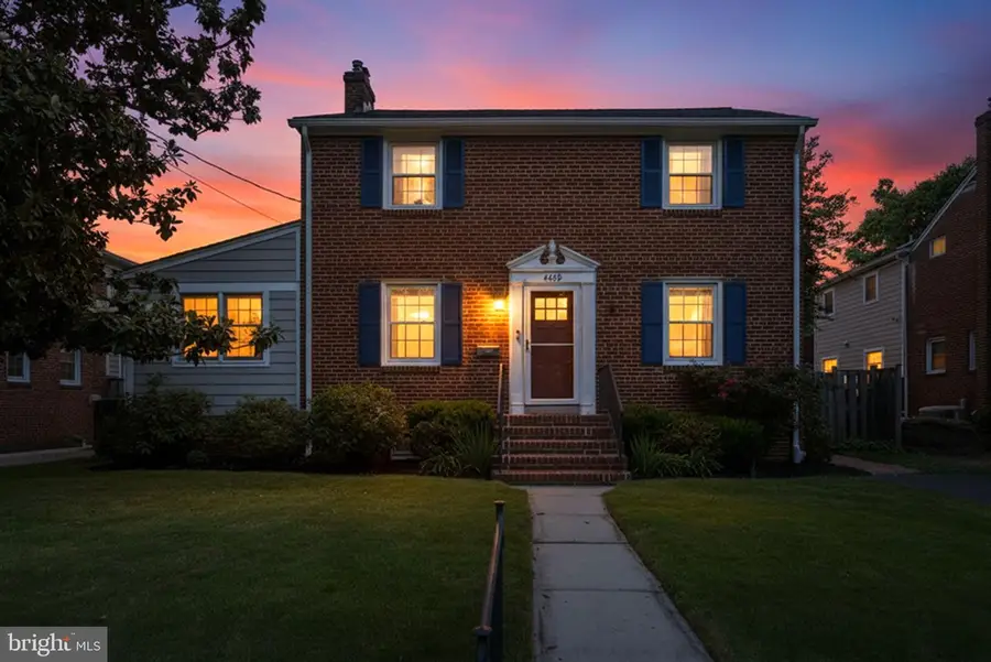 4409 1st St S, Arlington, VA 22204 - #2