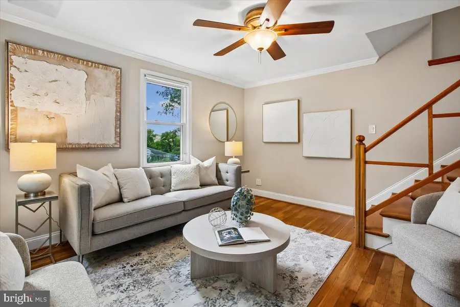 3804 Kemper Rd, Arlington, VA 22206 - #2