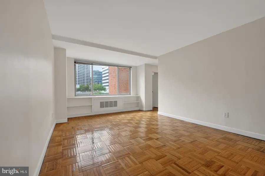 1121 Arlington Blvd #520, Arlington, VA 22209 - #3