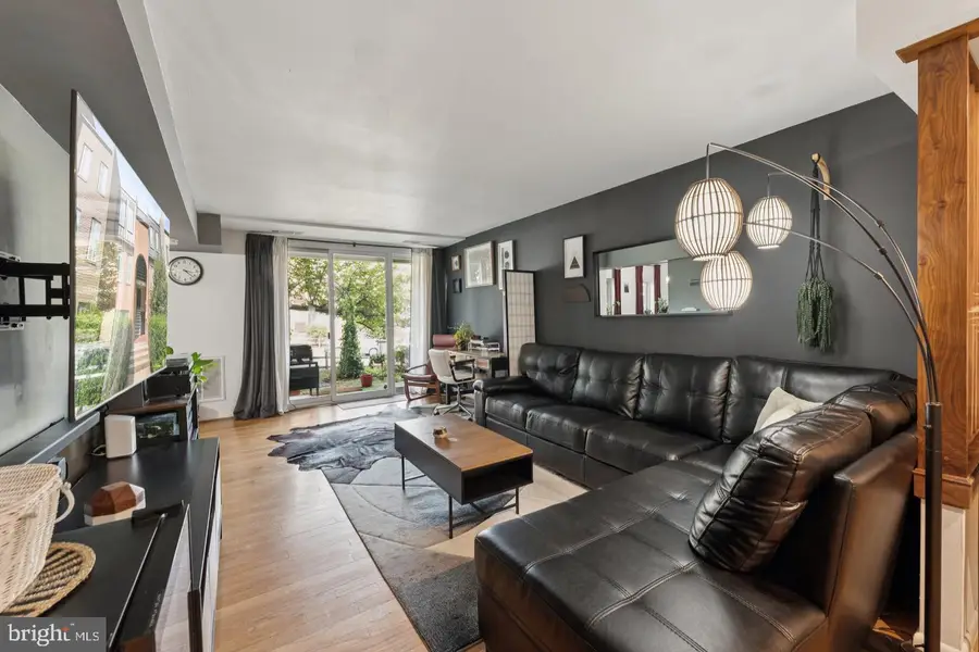 5010 7th Rd S #t1, Arlington, VA 22204 - #3
