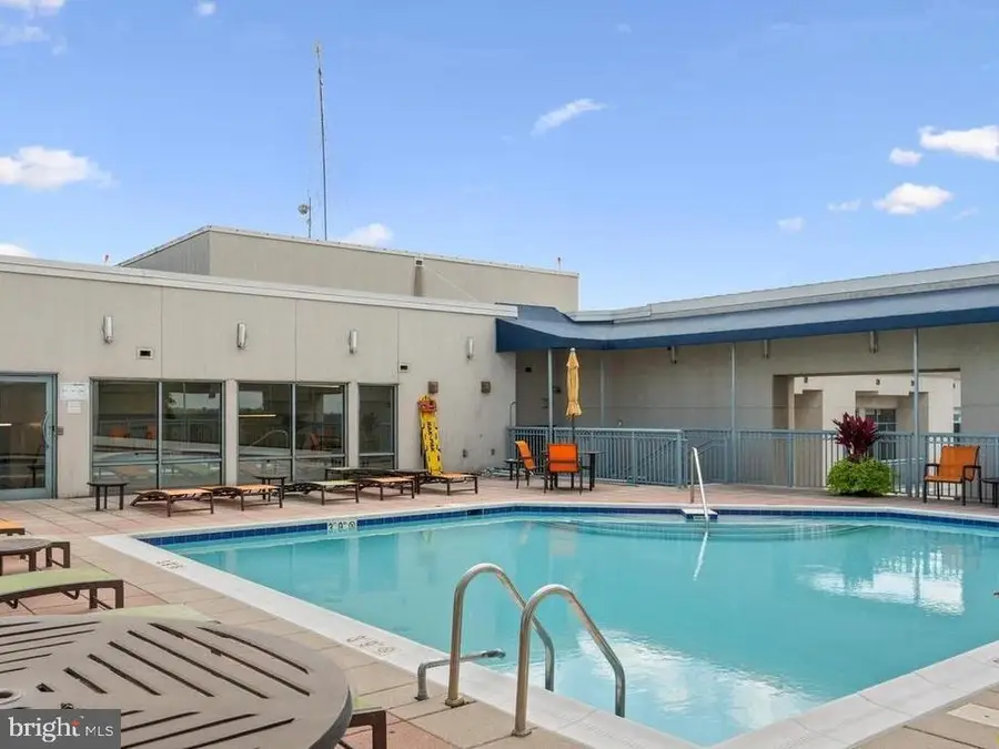 851 N Glebe Rd #1003, Arlington, VA 22203 - #2