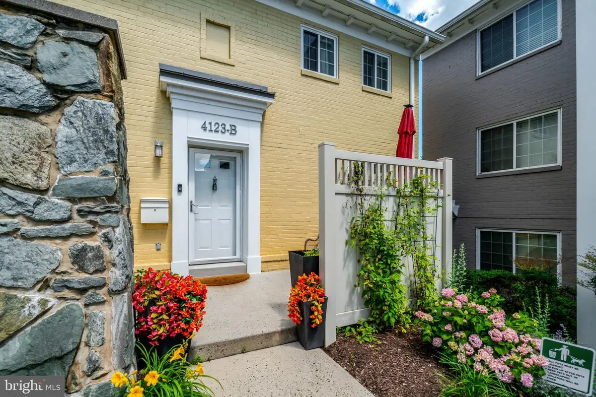 4123 S Four Mile Run Dr #b, Arlington, VA 22204 - #1