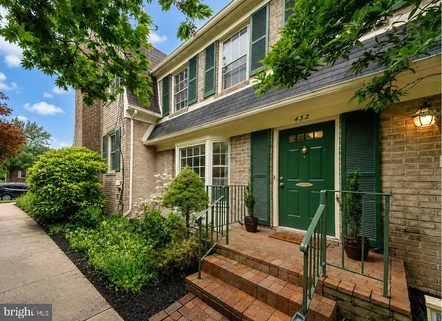 432 N Park Dr, Arlington, VA 22203 - #2