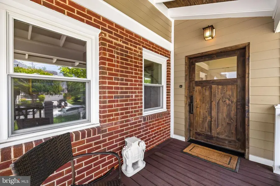 6022 26th St N, Arlington, VA 22207 - #2
