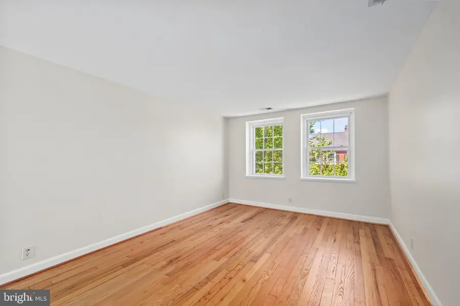 2880 S Abingdon St #c2, Arlington, VA 22206 - #2