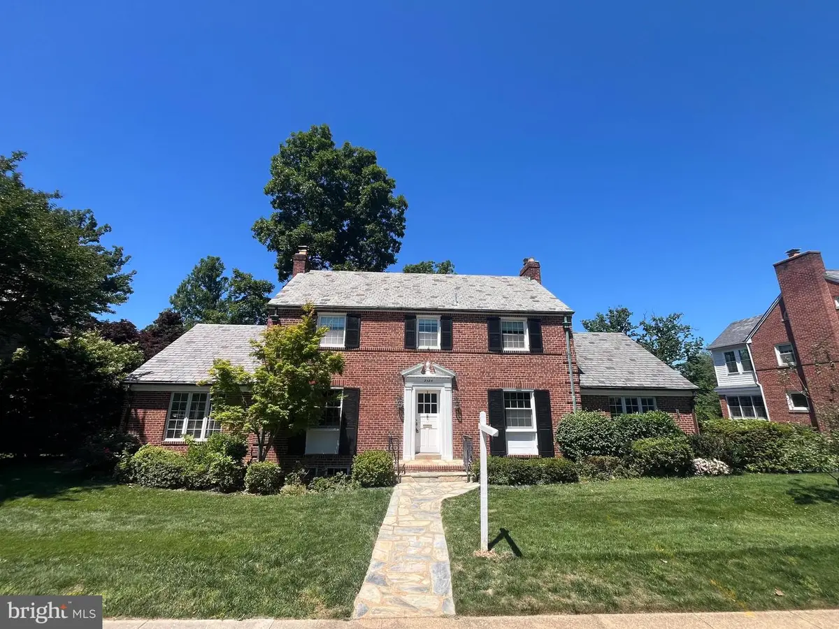 2328 S Nash St, Arlington, VA 22202 - #1