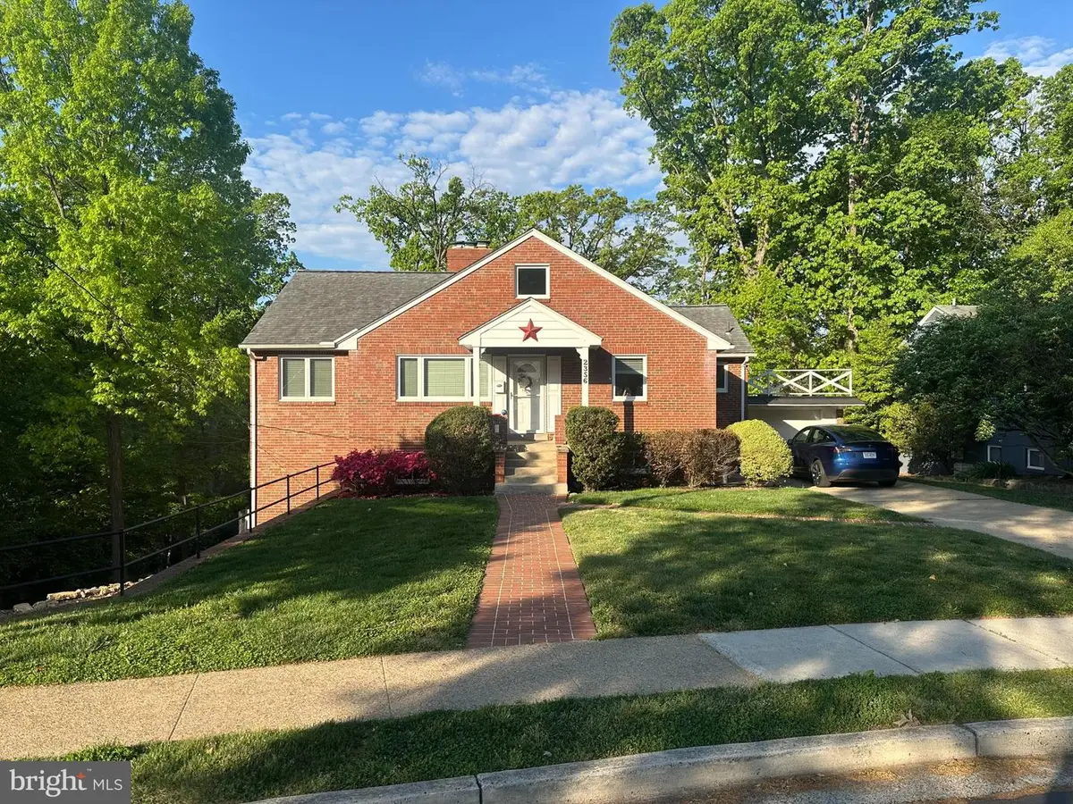 2356 Pierce St, Arlington, VA 22202 - #1