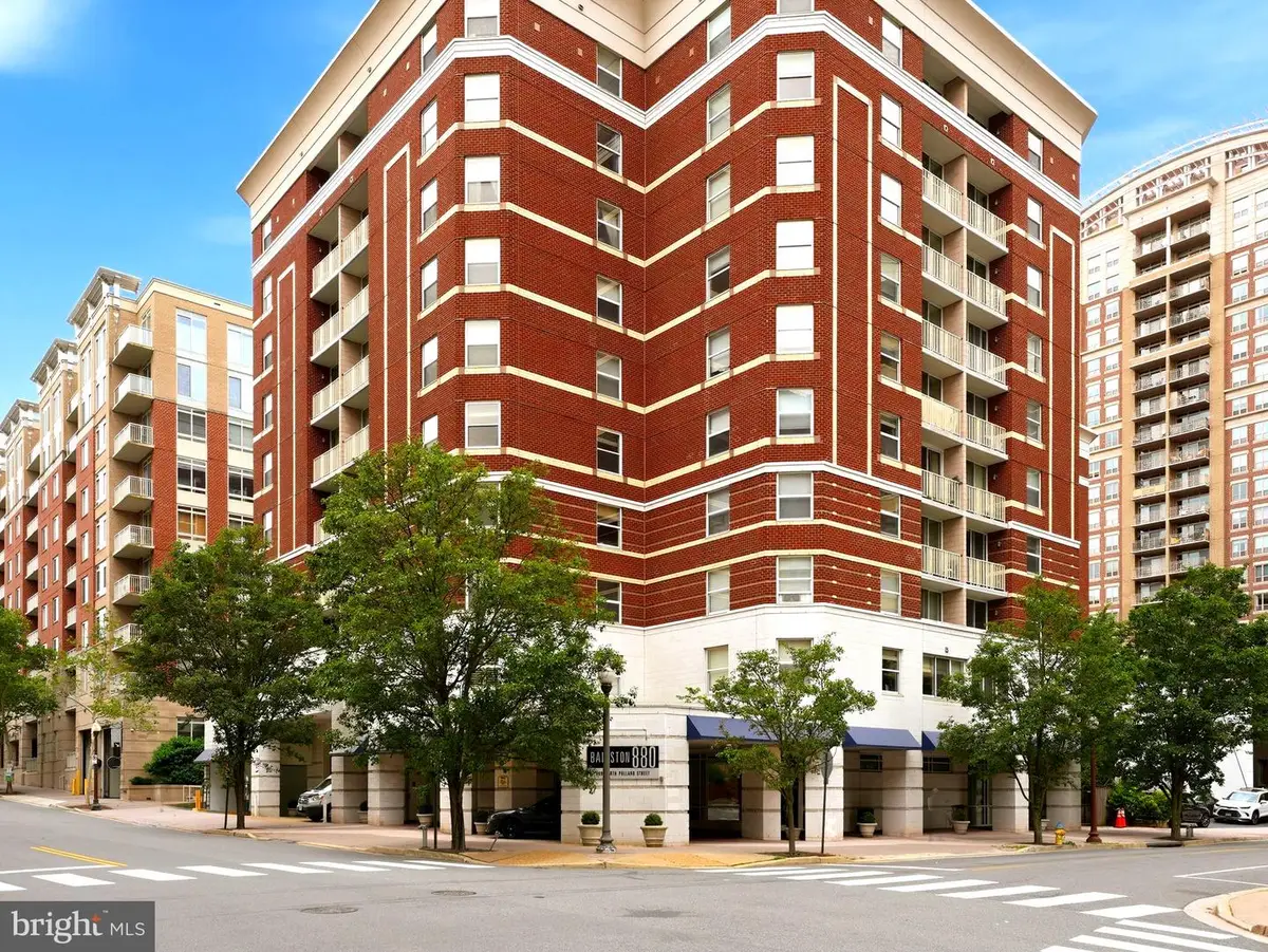 880 N Pollard St #222, Arlington, VA 22203 - #1