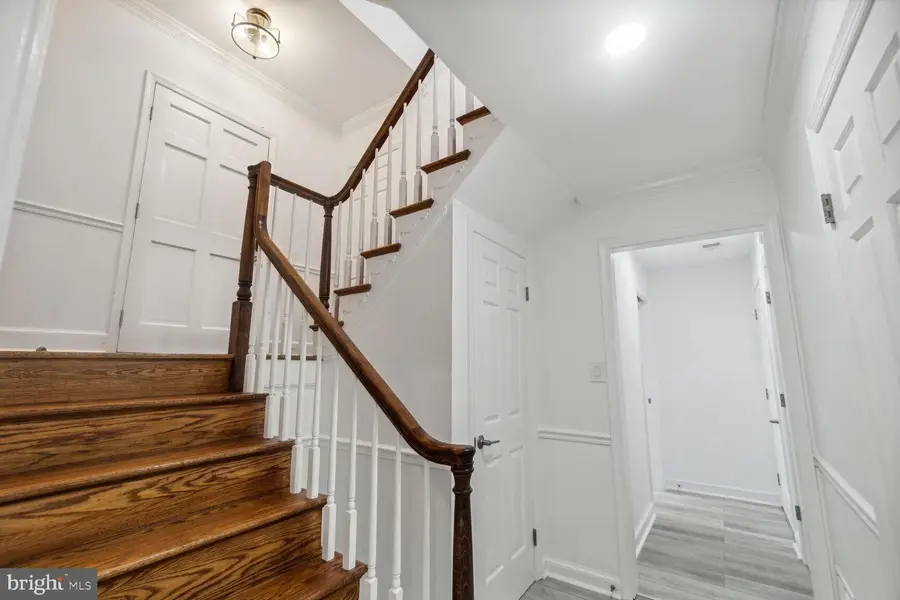 5607 Langston Blvd, Arlington, VA 22207 - #3